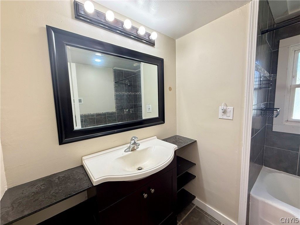 Harwood Ave, Syracuse, NY 13224 #1