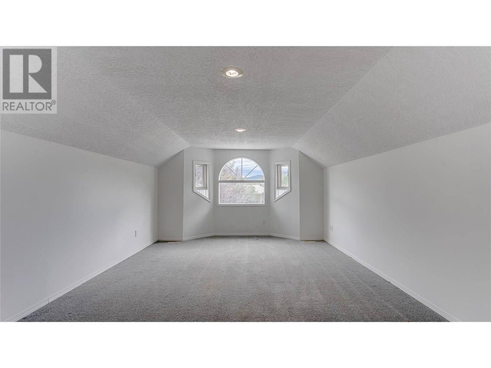 LUMBY, British Columbia, V0E 2G5, CA, 3 Bedrooms Bedrooms, ,2 BathroomsBathrooms,Residential,For Sale,1906205