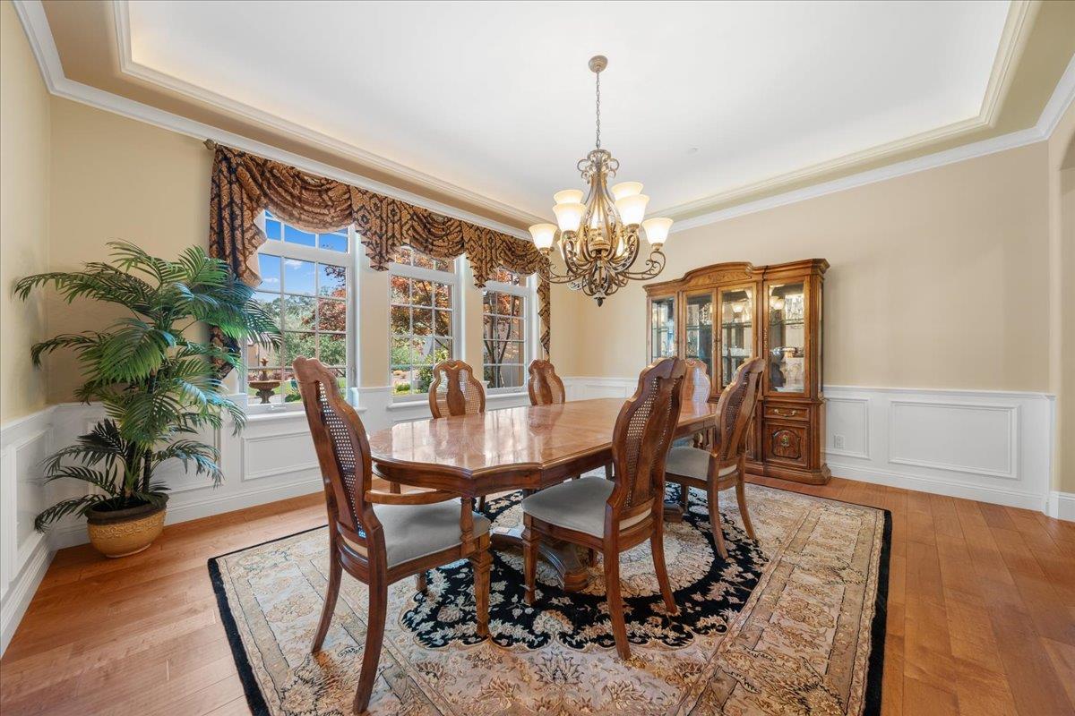 Auburn, California, 95602, United States, 4 Bedrooms Bedrooms, ,4 BathroomsBathrooms,Residential,For Sale,1974114