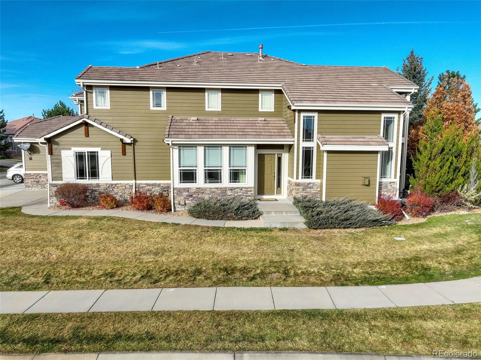Arvada, Colorado, 80007, United States, 3 Bedrooms Bedrooms, ,3 BathroomsBathrooms,Residential,For Sale,1993132