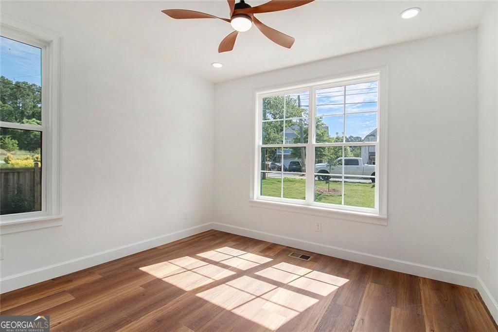 Smyrna, Georgia, 30080, United States, 4 Bedrooms Bedrooms, ,3 BathroomsBathrooms,Residential,For Sale,1913057