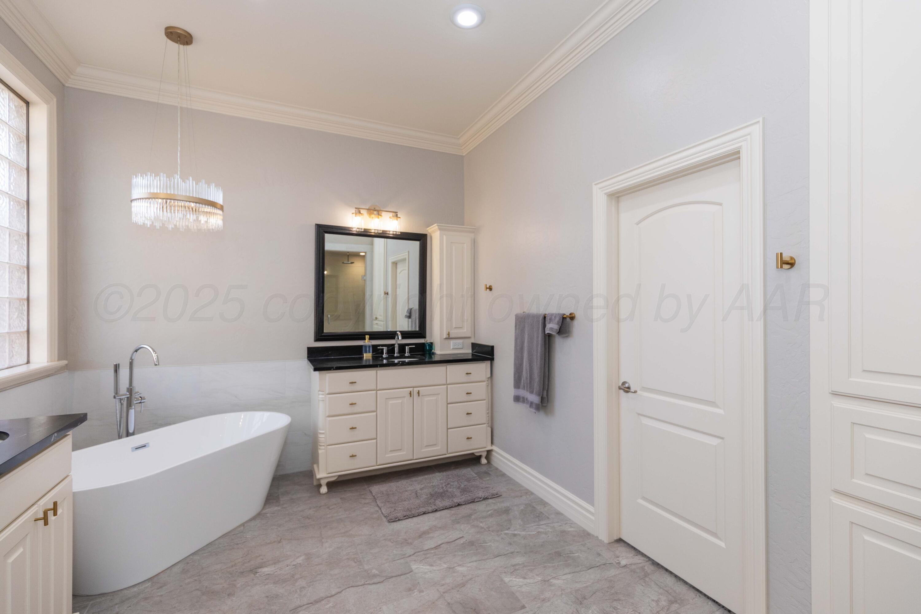 Amarillo, Texas, 79119, United States, 4 Bedrooms Bedrooms, ,5 BathroomsBathrooms,Residential,For Sale,1988347