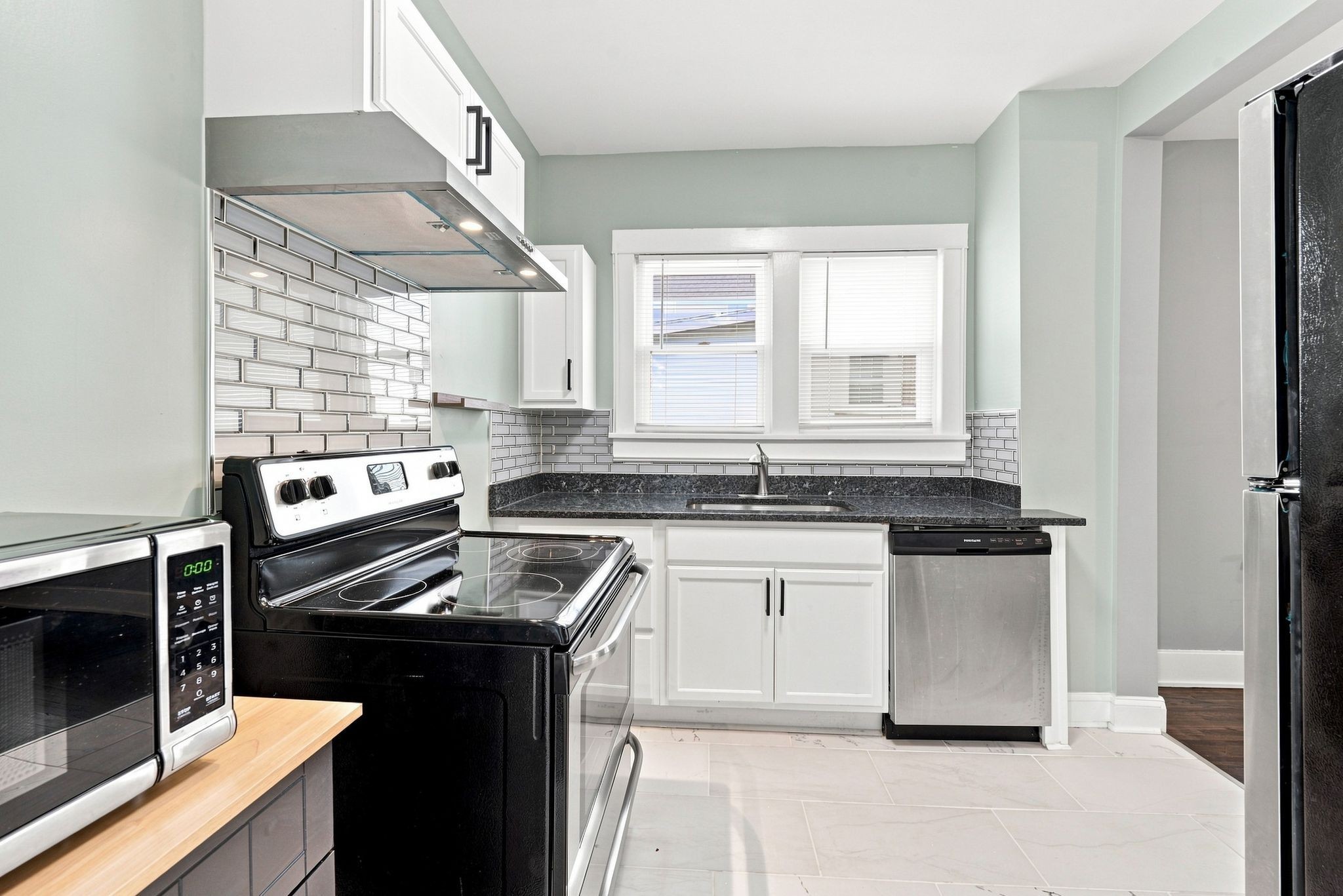  1072A Zophi St, Nashville, TN, 37216 - 物件實景