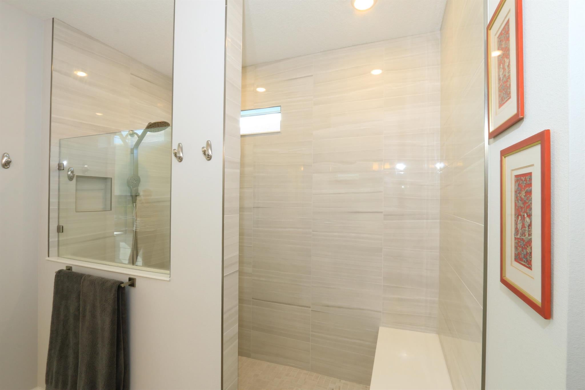 Port St Lucie, Florida, 34987, United States, 2 Bedrooms Bedrooms, ,3 BathroomsBathrooms,Residential,For Sale,1975930