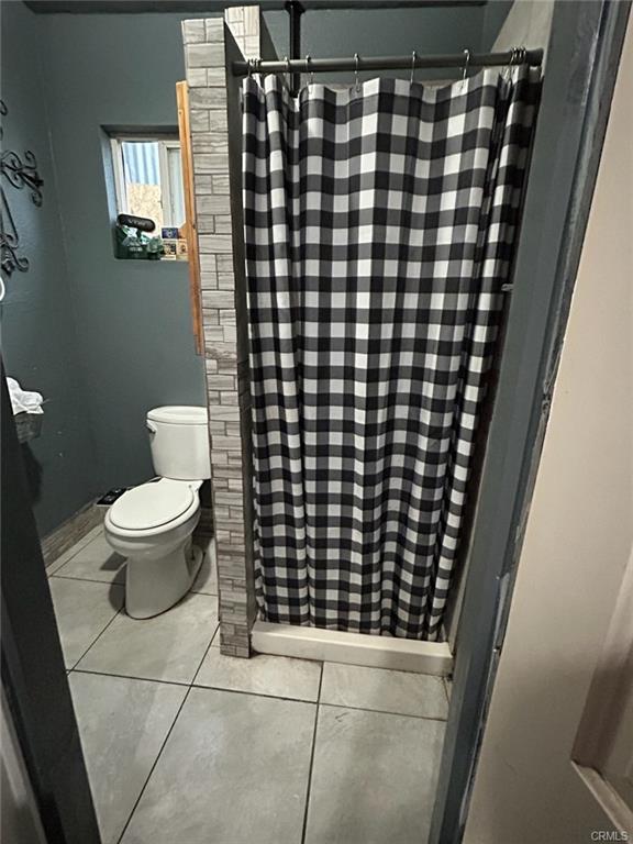 Los Angeles, California, 90063, United States, 5 Bedrooms Bedrooms, ,3 BathroomsBathrooms,Residential,For Sale,1879785