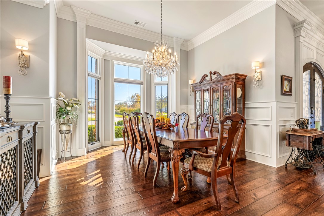 Rogers, Arkansas, 72756, United States, 4 Bedrooms Bedrooms, ,6 BathroomsBathrooms,Residential,For Sale,1987603