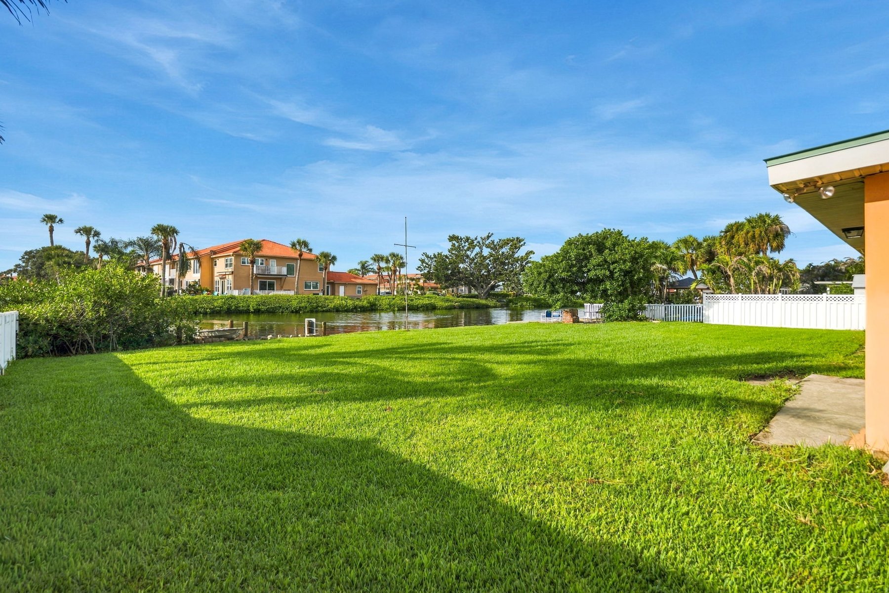  6 Venetian Way B, Indian Harbour Beach, FL, 32937 - 物件實景