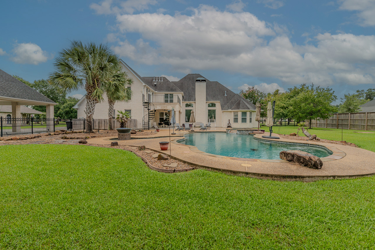 Orange, Texas, 77630, United States, 3 Bedrooms Bedrooms, ,5 BathroomsBathrooms,Residential,For Sale,1901539