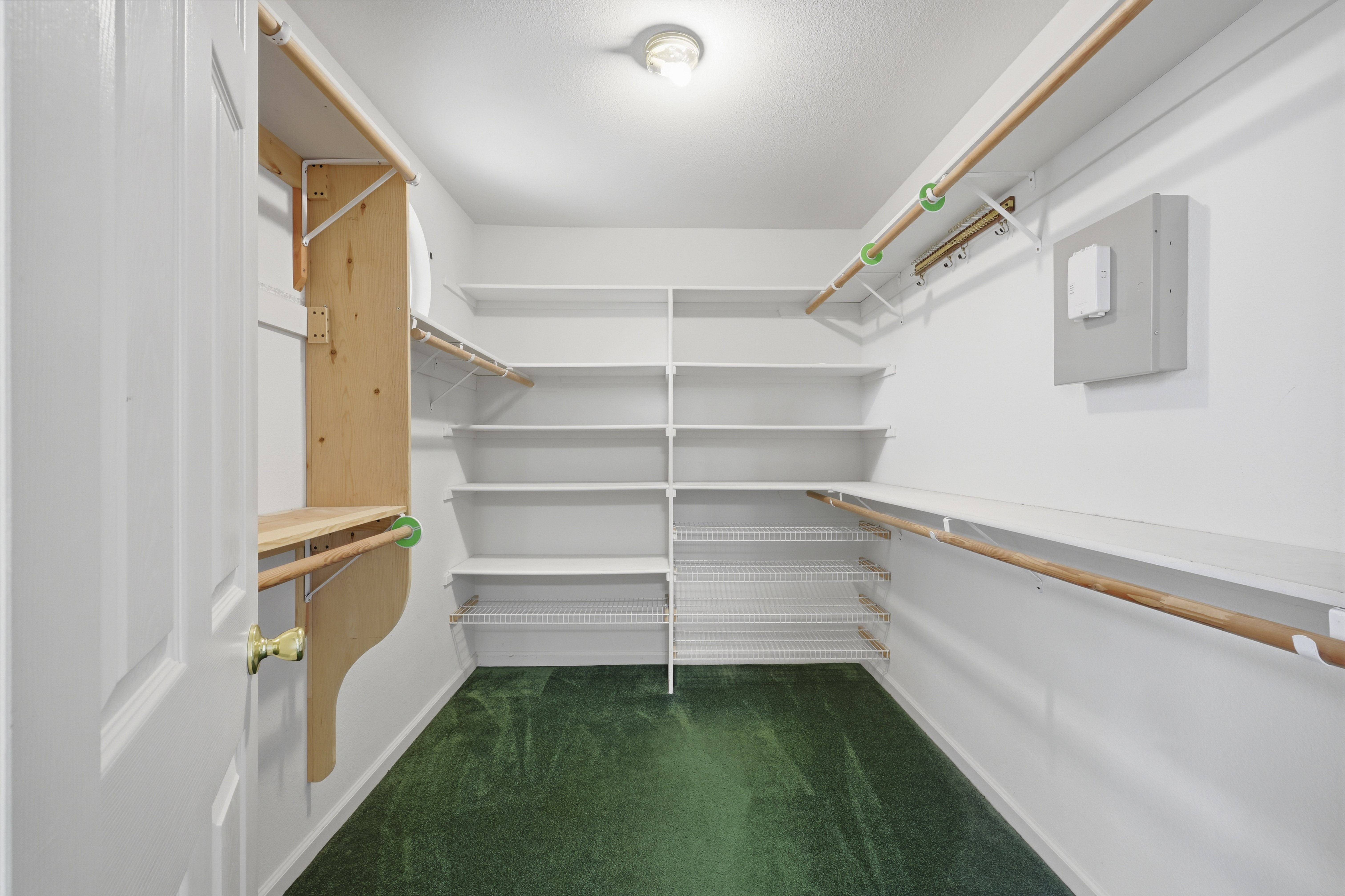  1240 Camino Capistrano, Roseville, CA 95747 - 物件實景