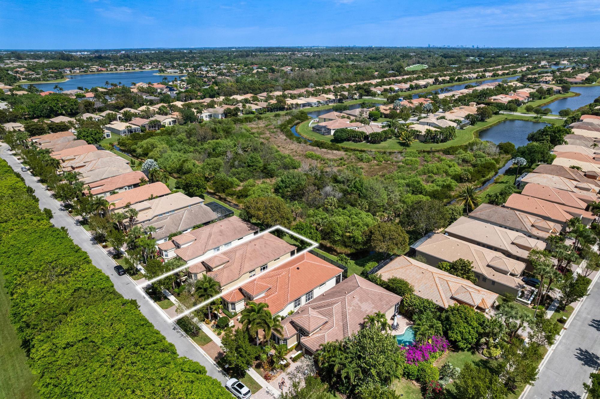 Wellington, Florida, 33411, United States, 3 Bedrooms Bedrooms, ,3 BathroomsBathrooms,Residential,For Sale,1977334