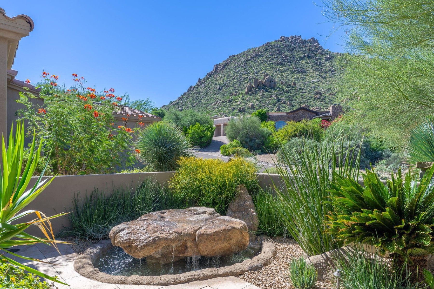  11212 E Troon Mountain Drive  Scottsdale, AZ - 物件實景