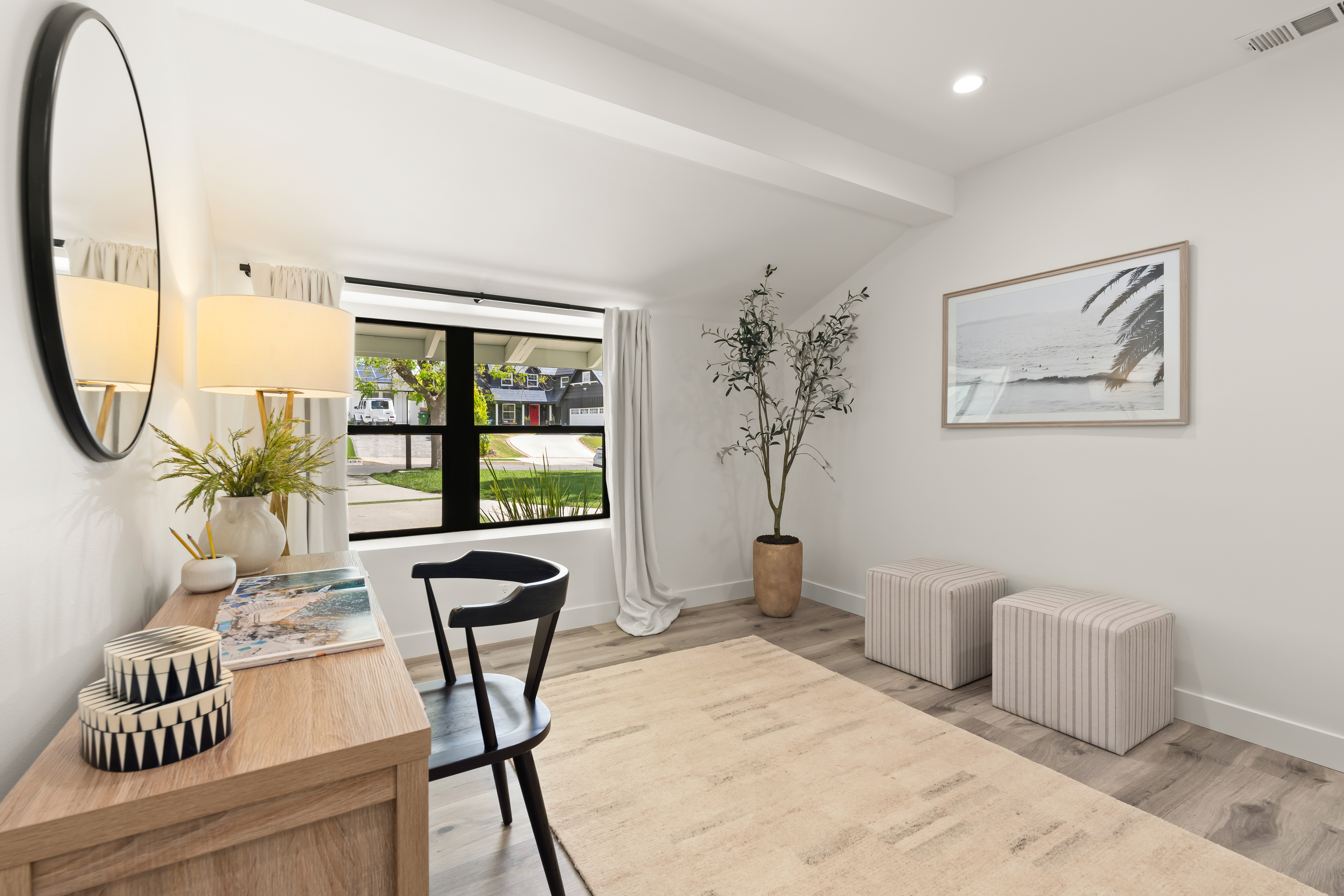  5647 Ramara Avenue, Woodland Hills, CA 91367 - 物件實景