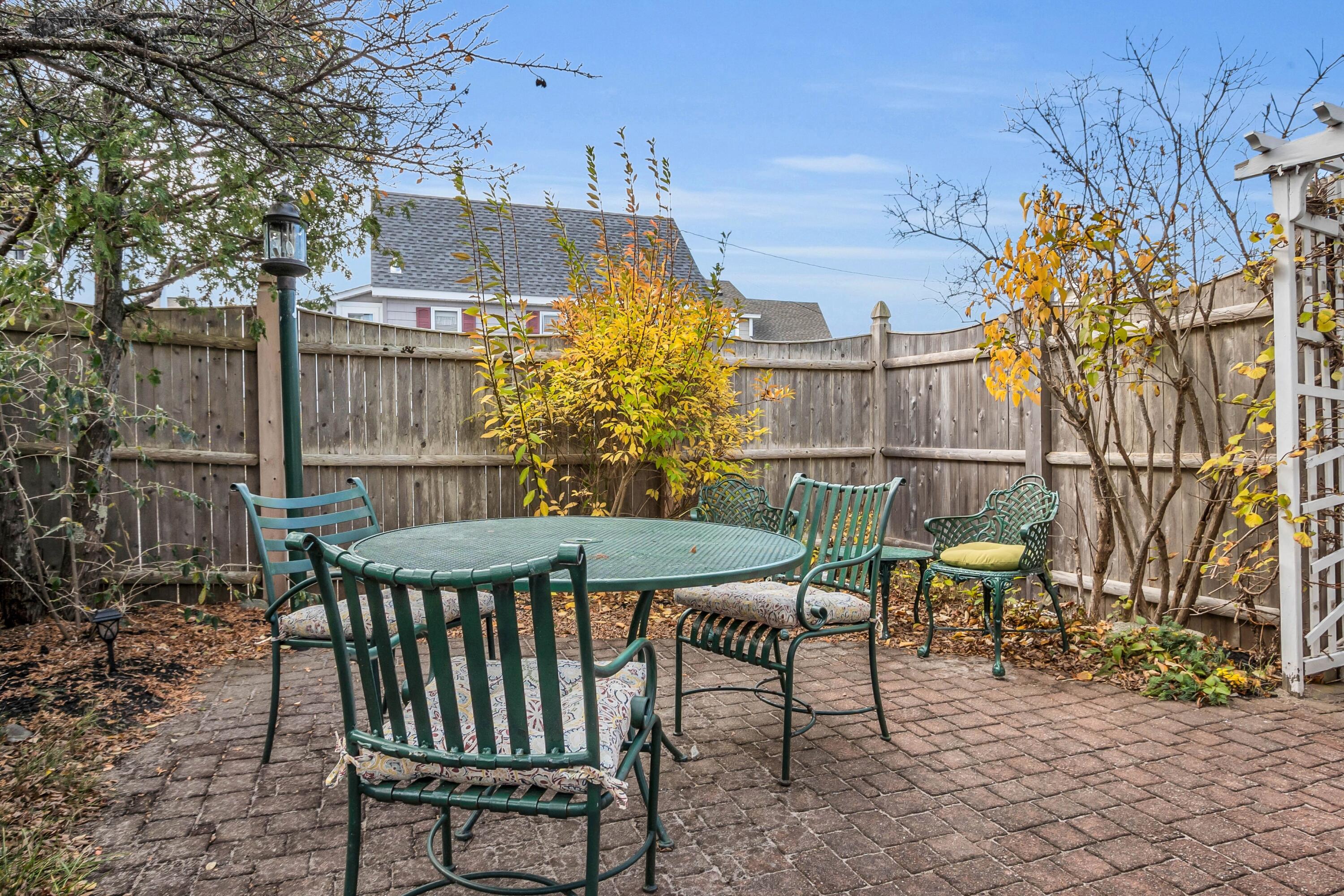 Wells, Maine, 04090, United States, 3 Bedrooms Bedrooms, ,2 BathroomsBathrooms,Residential,For Sale,1992040