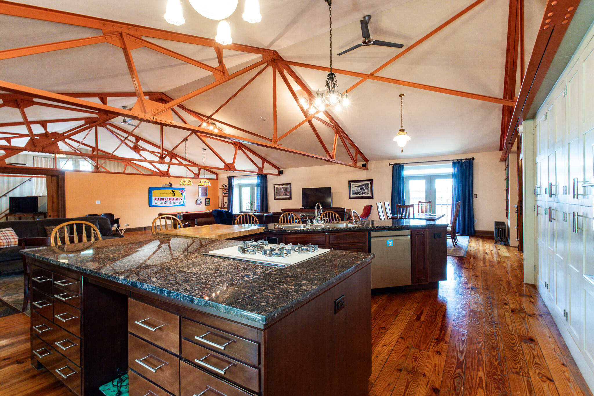 Latonia, Kentucky, 41015, United States, 3 Bedrooms Bedrooms, ,5 BathroomsBathrooms,Residential,For Sale,1940683