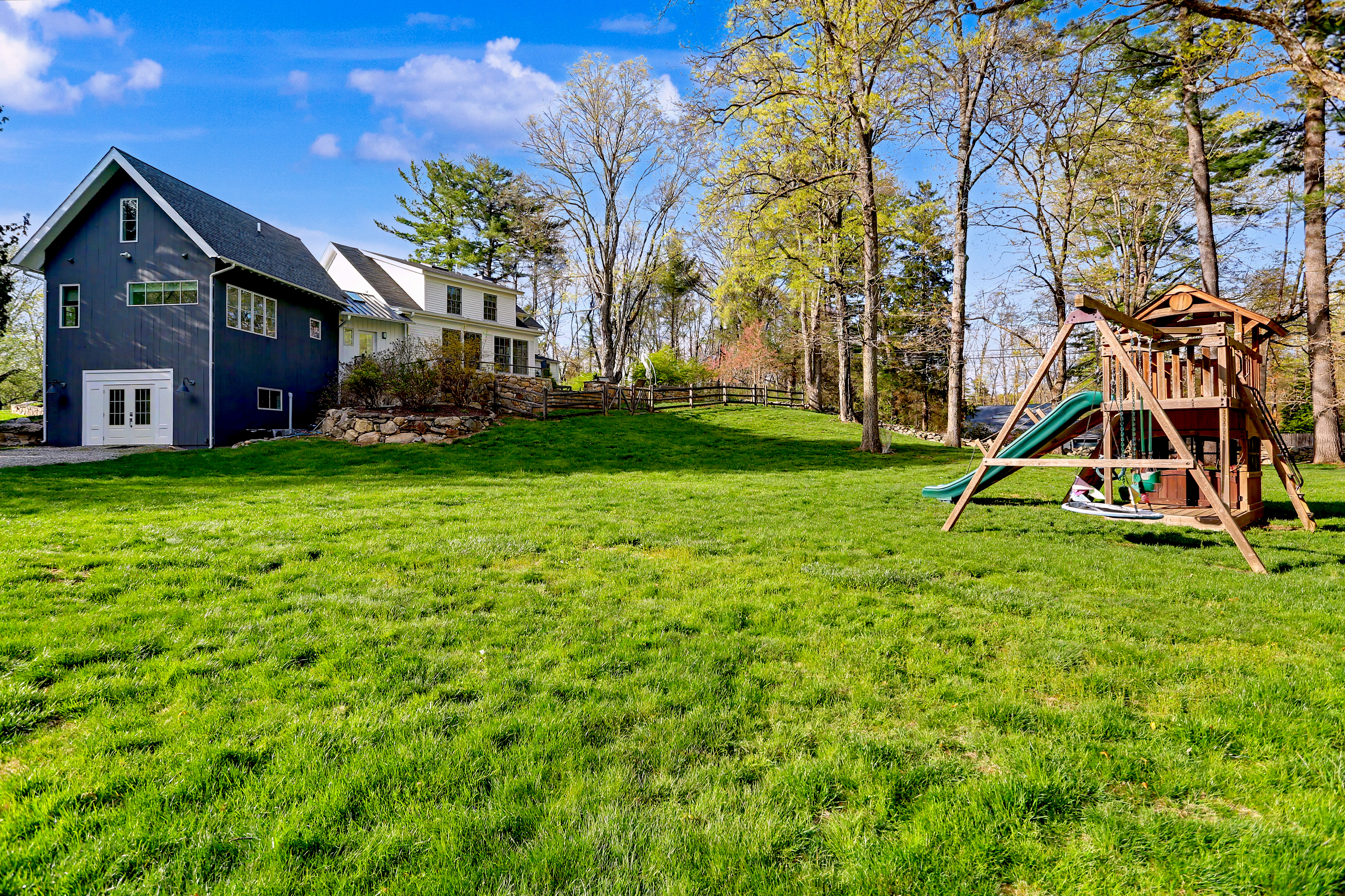  Thoughtfully Restored Antique Home in Lower Weston - 物件實景
