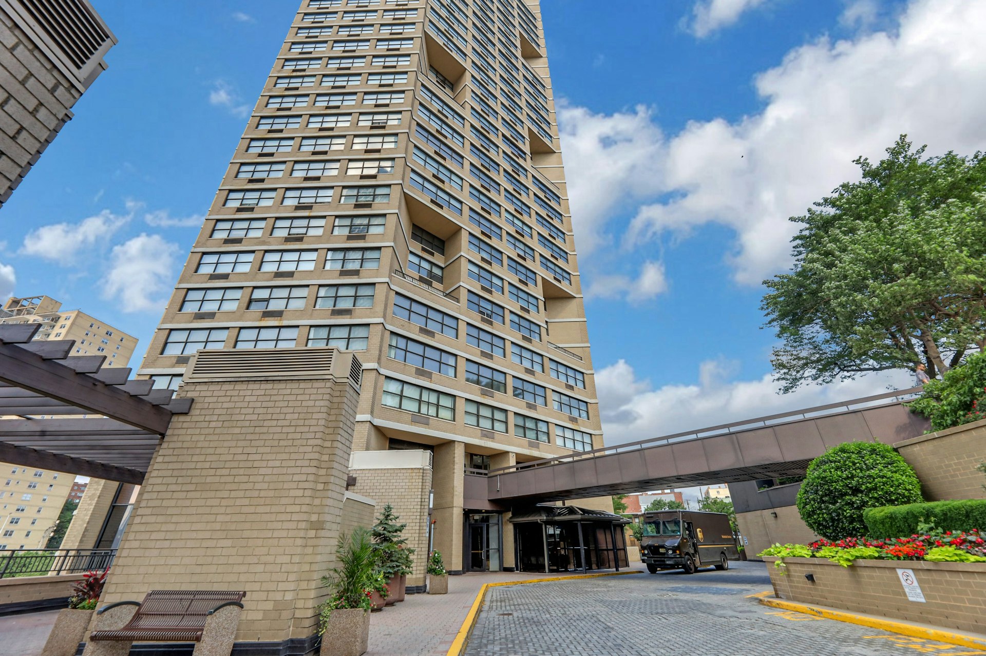  7000 Boulevard East, 39G  Guttenberg, NJ 07093 - 物件實景