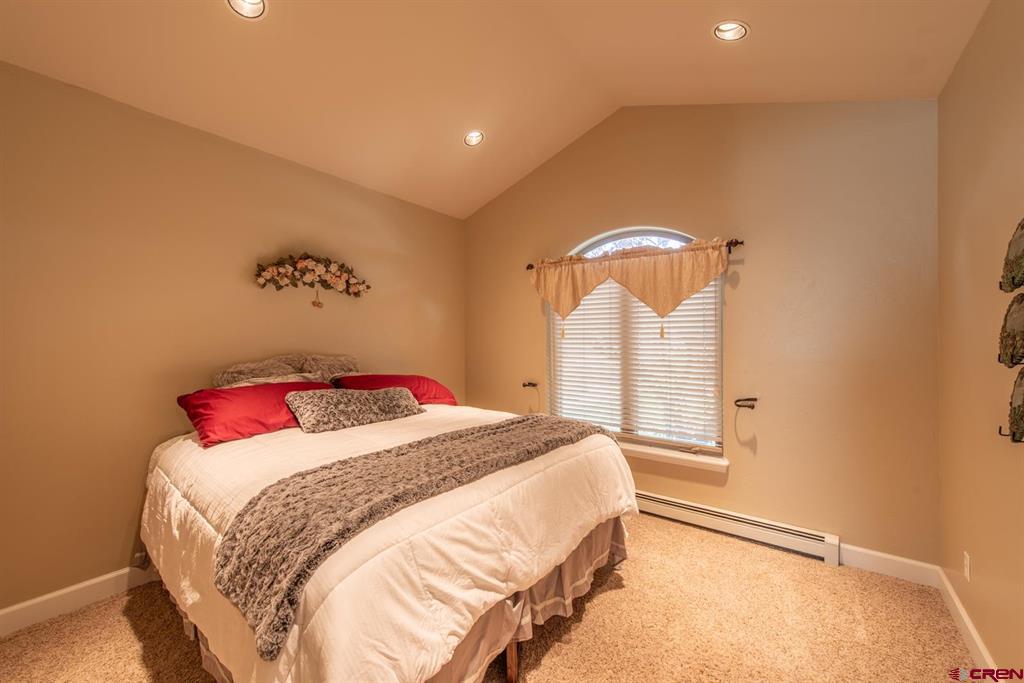 Montrose, Colorado, 81401, United States, 3 Bedrooms Bedrooms, ,2 BathroomsBathrooms,Residential,For Sale,1977098