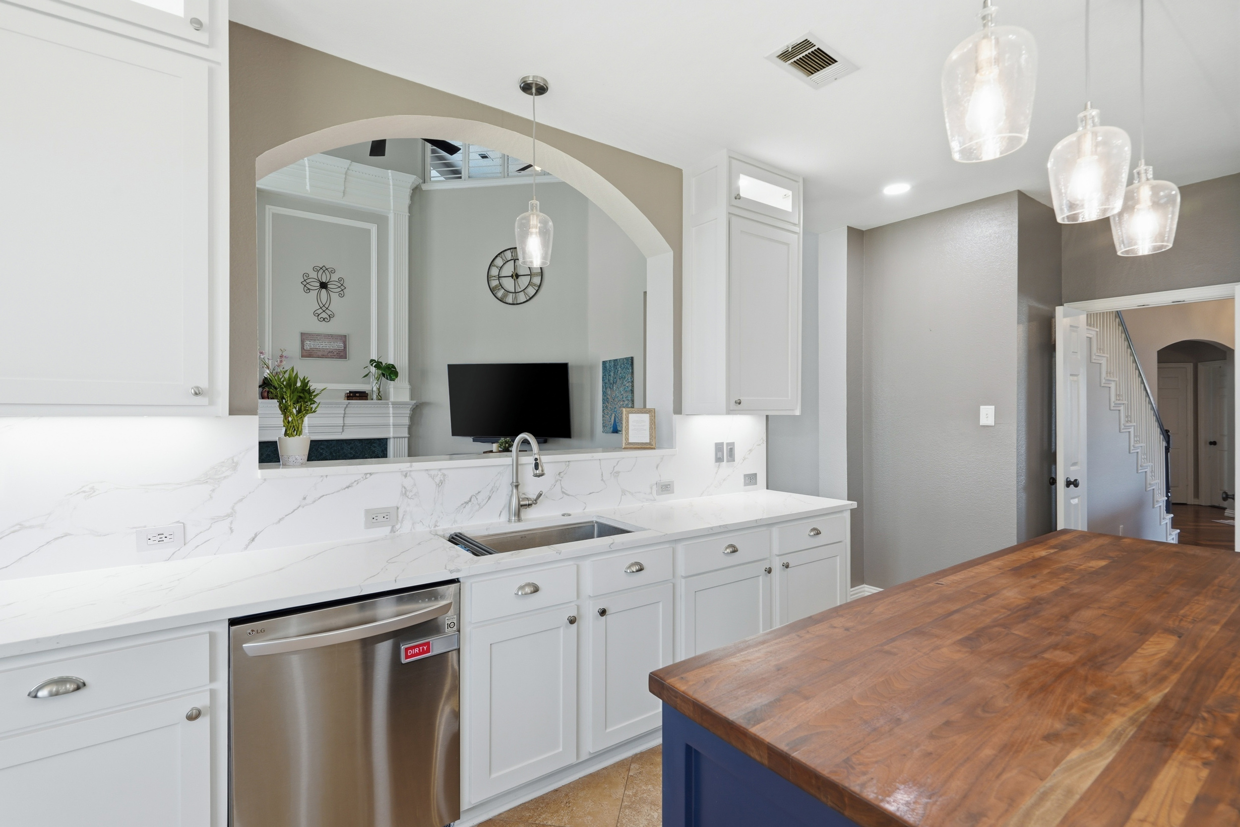  Private Greenbelt Living in Flower Mound - 物件實景