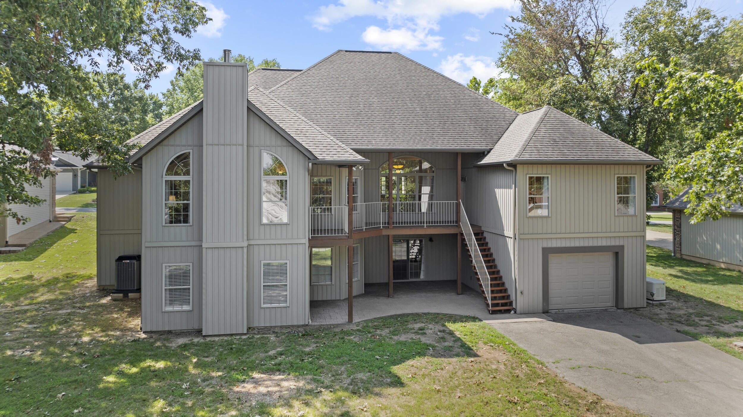 Kimberling City, Missouri, 65686, United States, 5 Bedrooms Bedrooms, ,4 BathroomsBathrooms,Residential,For Sale,1883483