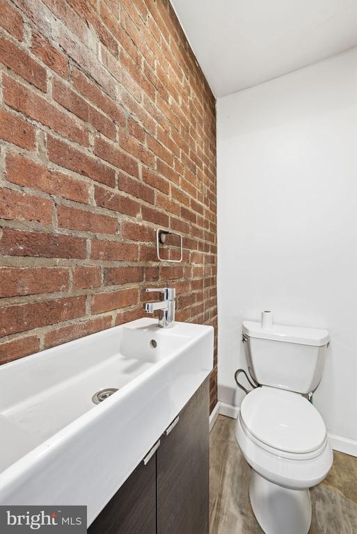 Silver Spring, Maryland, 20901, United States, 4 Bedrooms Bedrooms, ,3 BathroomsBathrooms,Residential,For Sale,2002464