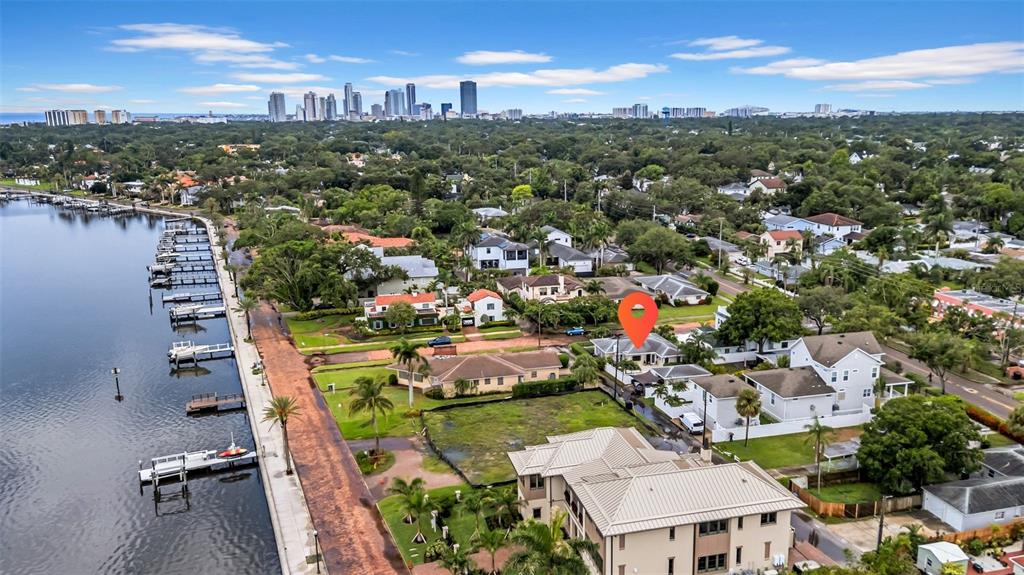 St Petersburg, Florida, 33704, United States, 2 Bedrooms Bedrooms, ,2 BathroomsBathrooms,Residential,For Sale,1897453