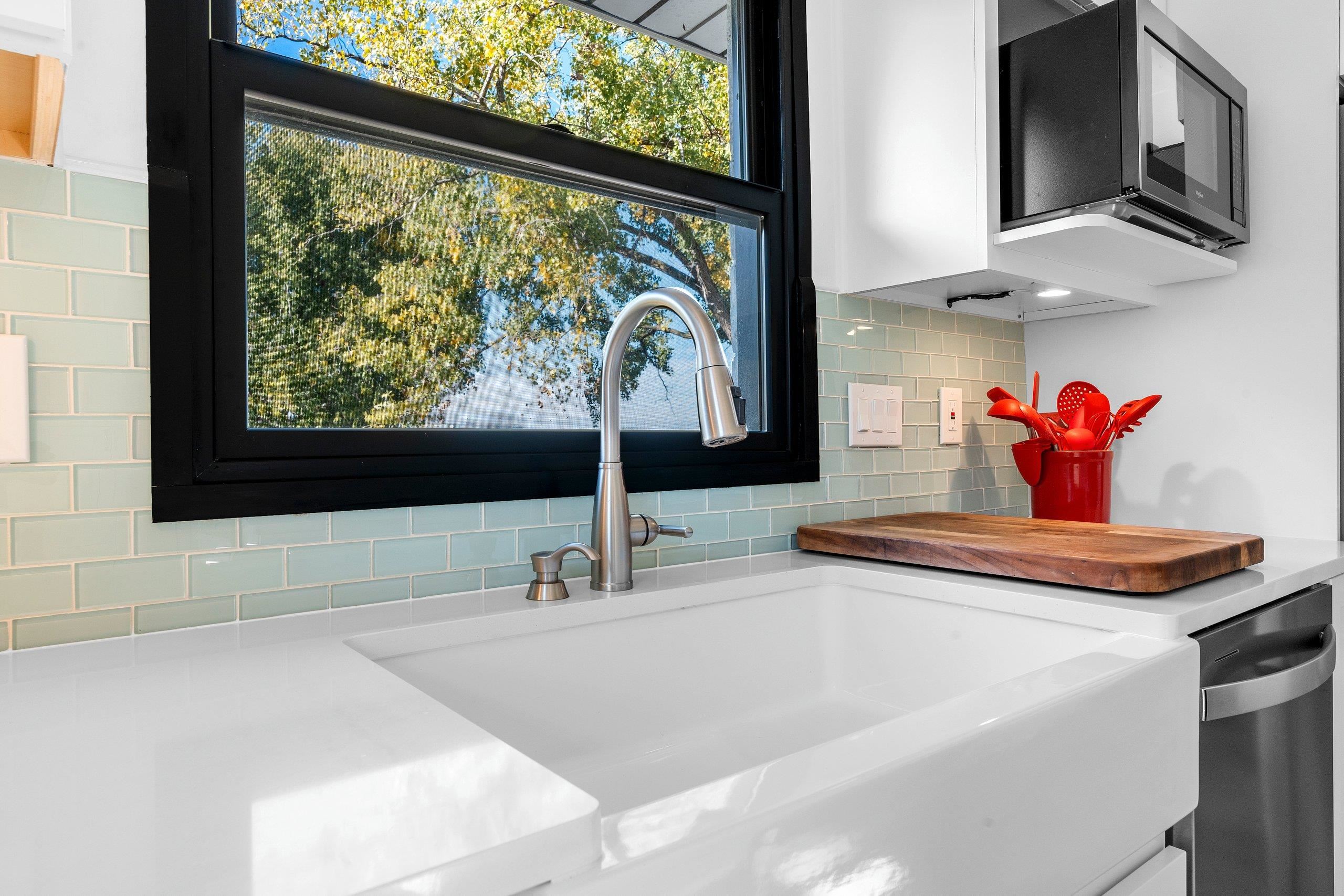 GREEN BAY, Wisconsin, 54301, United States, 3 Bedrooms Bedrooms, ,3 BathroomsBathrooms,Residential,For Sale,1969086