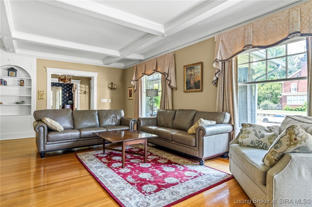 Jeffersonville, Indiana, 47130, United States, 4 Bedrooms Bedrooms, ,4 BathroomsBathrooms,Residential,For Sale,1897686