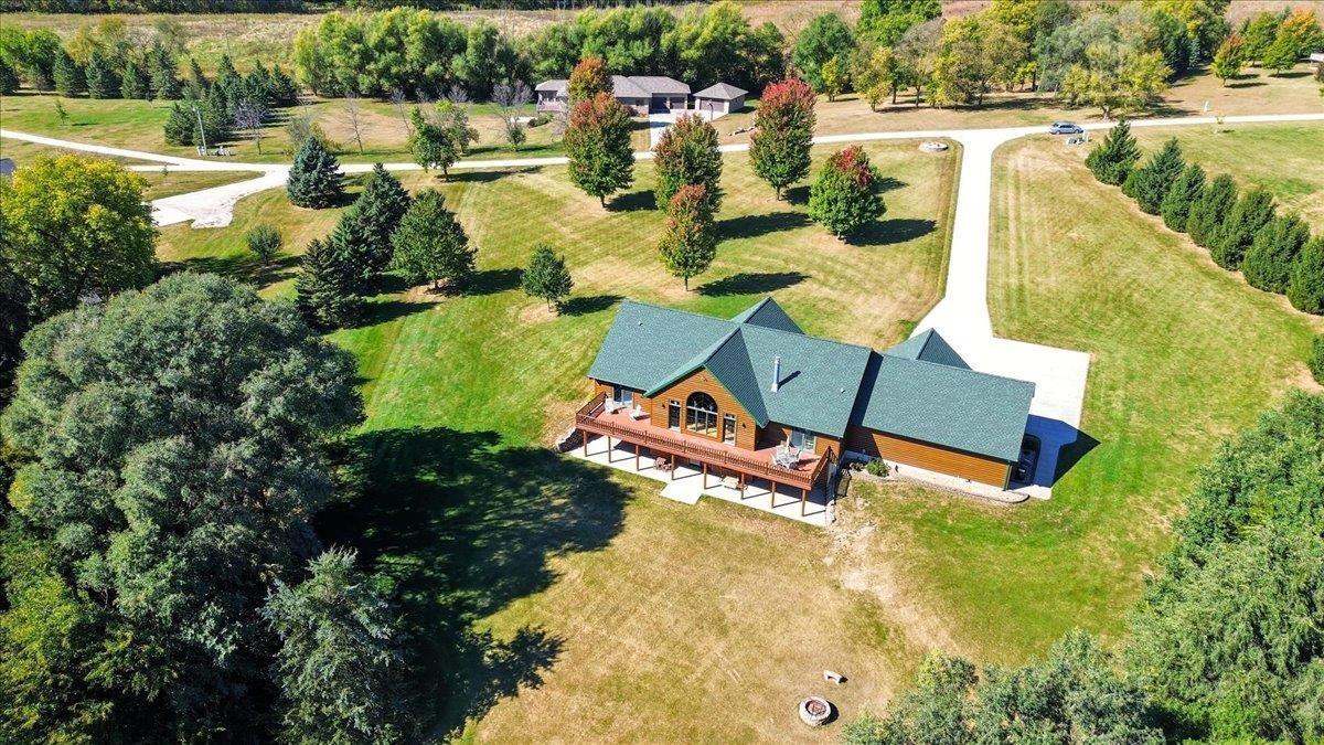 Independence, Iowa, 50644, United States, 3 Bedrooms Bedrooms, ,2 BathroomsBathrooms,Residential,For Sale,1982110