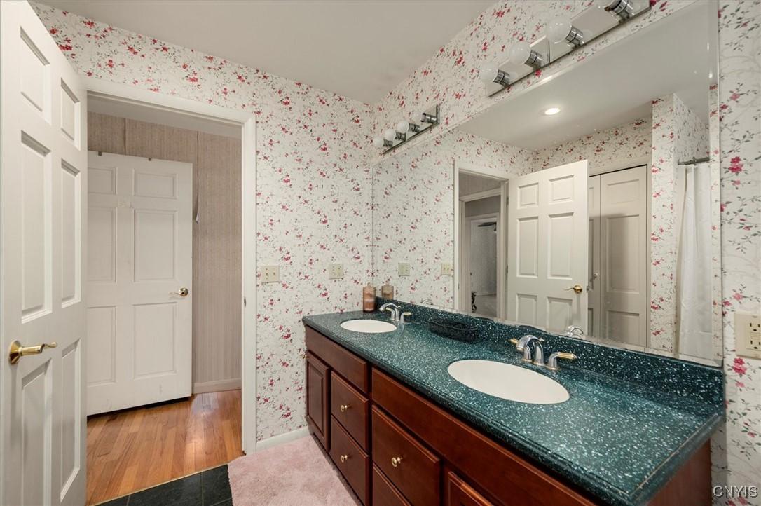 Rome, New York, 13440, United States, 3 Bedrooms Bedrooms, ,2 BathroomsBathrooms,Residential,For Sale,2003171