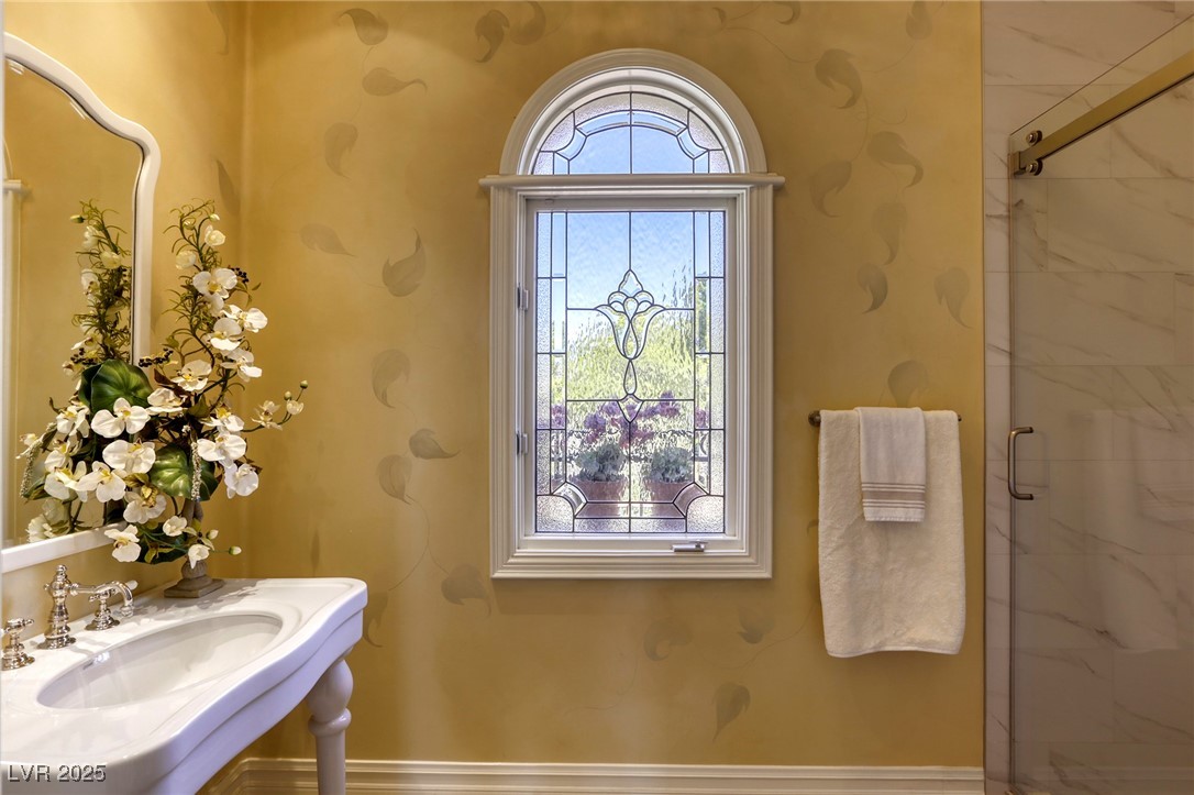 Las Vegas, Nevada, 89117, United States, 3 Bedrooms Bedrooms, ,3 BathroomsBathrooms,Residential,For Sale,1966718