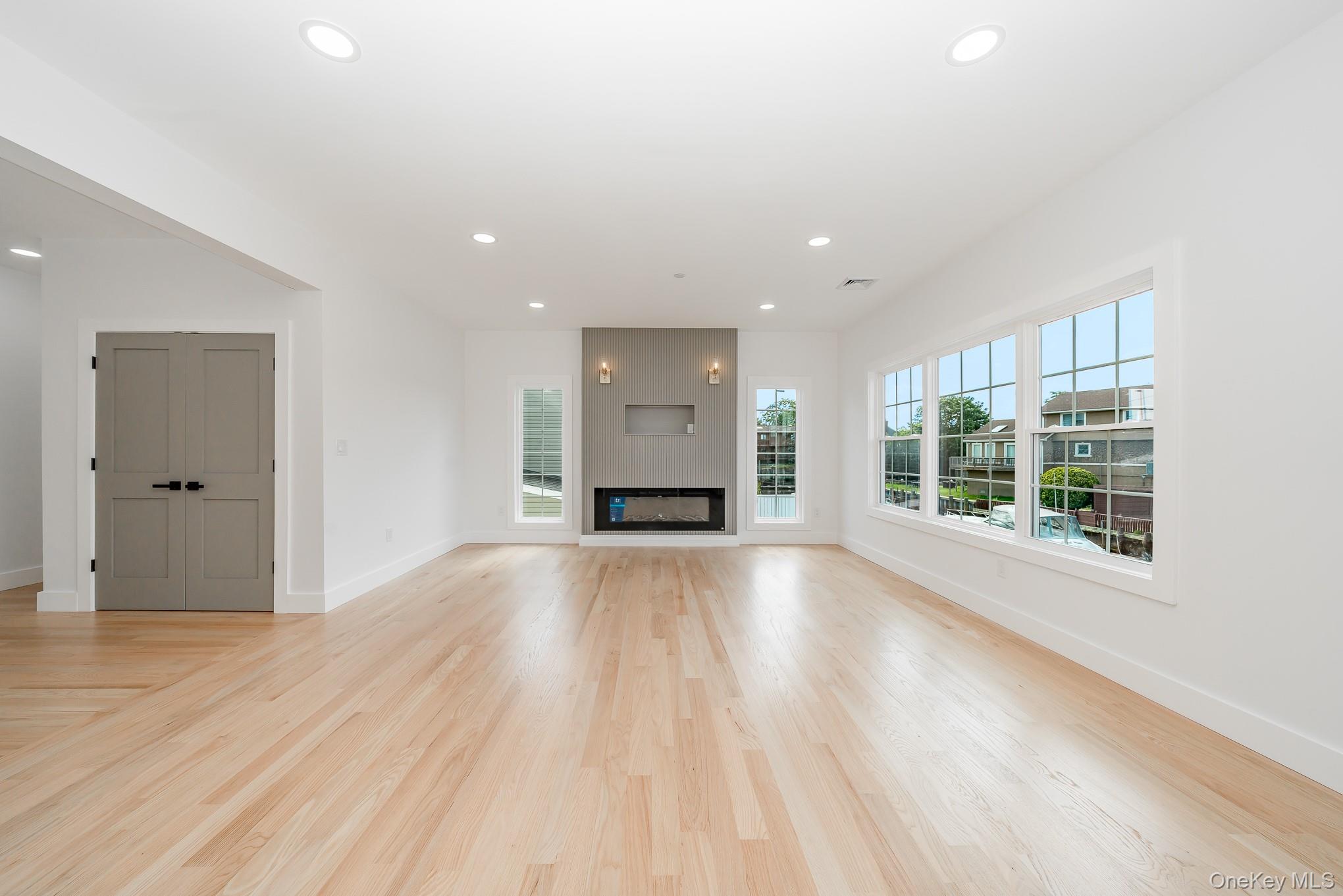 Bellmore, New York, 11710, United States, 5 Bedrooms Bedrooms, ,3 BathroomsBathrooms,Residential,For Sale,1977059