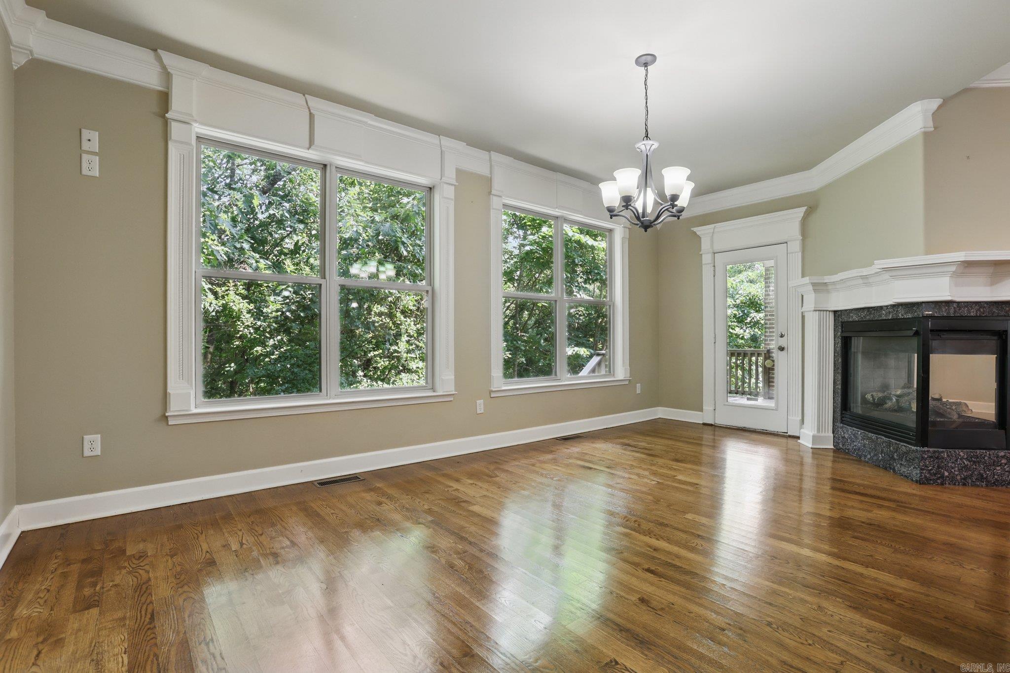 Little Rock, Arkansas, 72211, United States, 4 Bedrooms Bedrooms, ,4 BathroomsBathrooms,Residential,For Sale,1950270