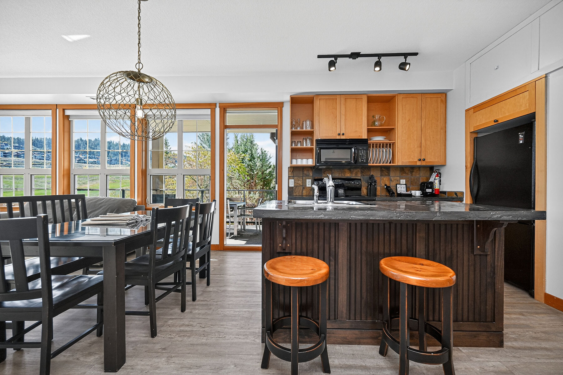  Vernon, Thompson & Okanagan - 物件實景