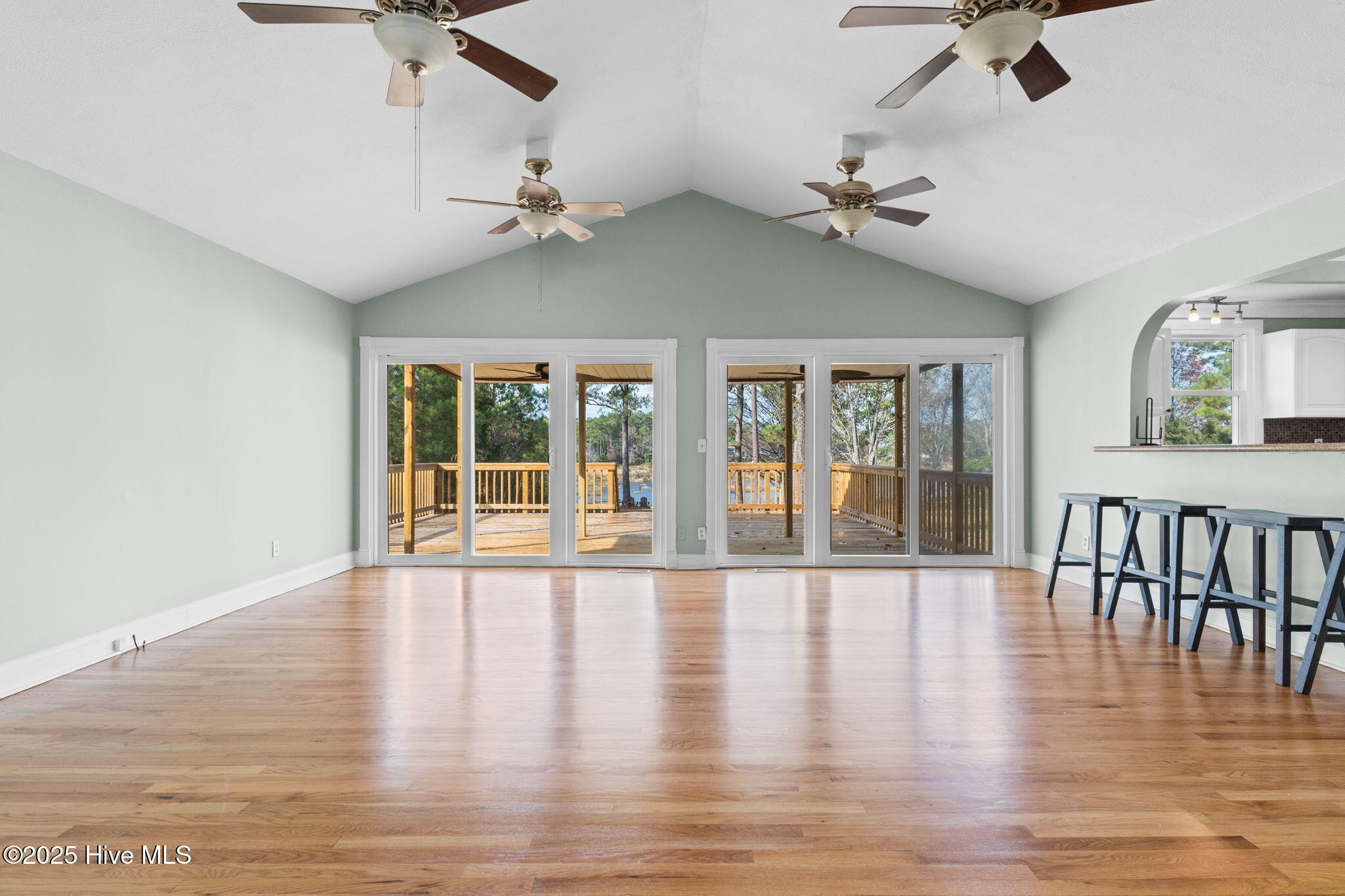 Southport, North Carolina, 28461, United States, 3 Bedrooms Bedrooms, ,2 BathroomsBathrooms,Residential,For Sale,1999197