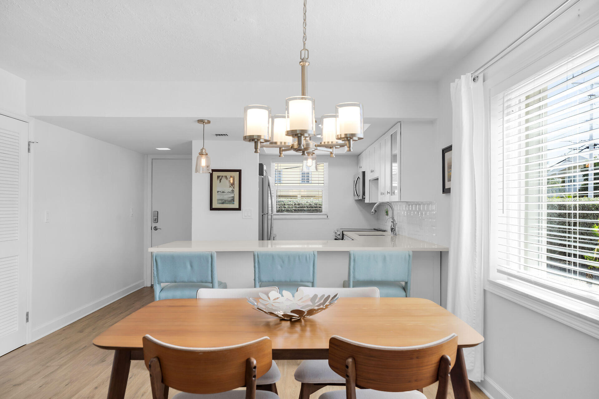 MARATHON, Florida, 33050, United States, 2 Bedrooms Bedrooms, ,2 BathroomsBathrooms,Residential,For Sale,1991254