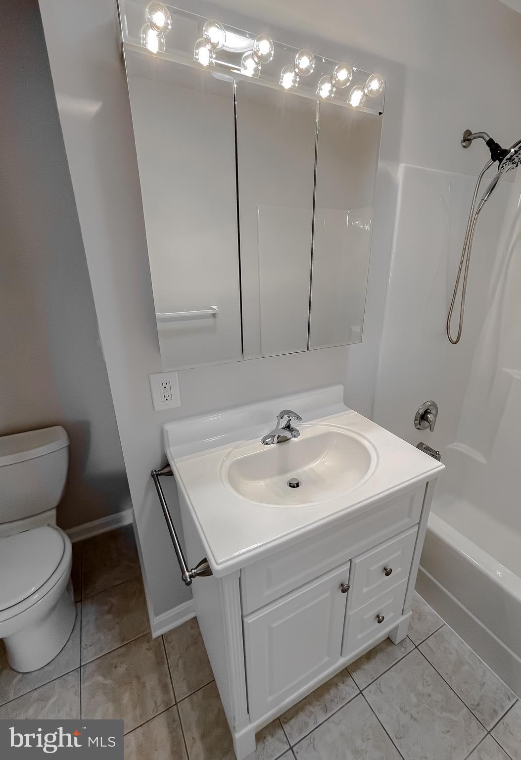 Newburg, Maryland, 20664, United States, 4 Bedrooms Bedrooms, ,2 BathroomsBathrooms,Residential,For Sale,1937417