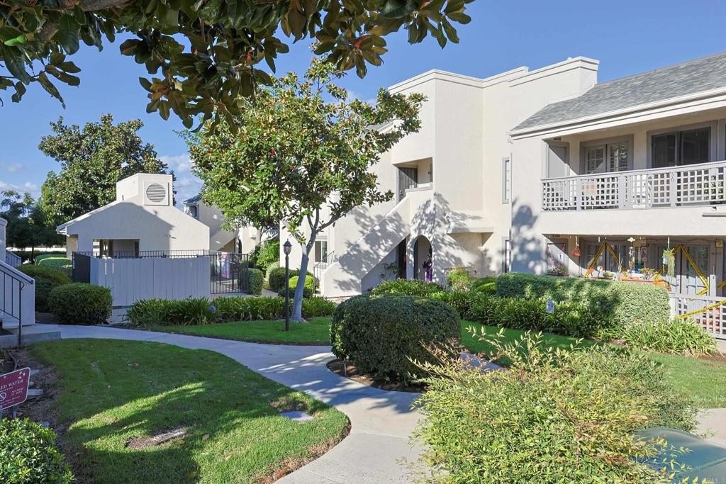 Santee, California, 92071, United States, 2 Bedrooms Bedrooms, ,2 BathroomsBathrooms,Residential,For Sale,1968611