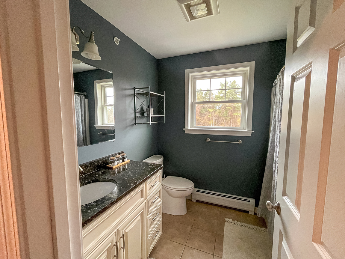 Northfield, New Hampshire, 03276, United States, 3 Bedrooms Bedrooms, ,1 BathroomBathrooms,Residential,For Sale,1992023