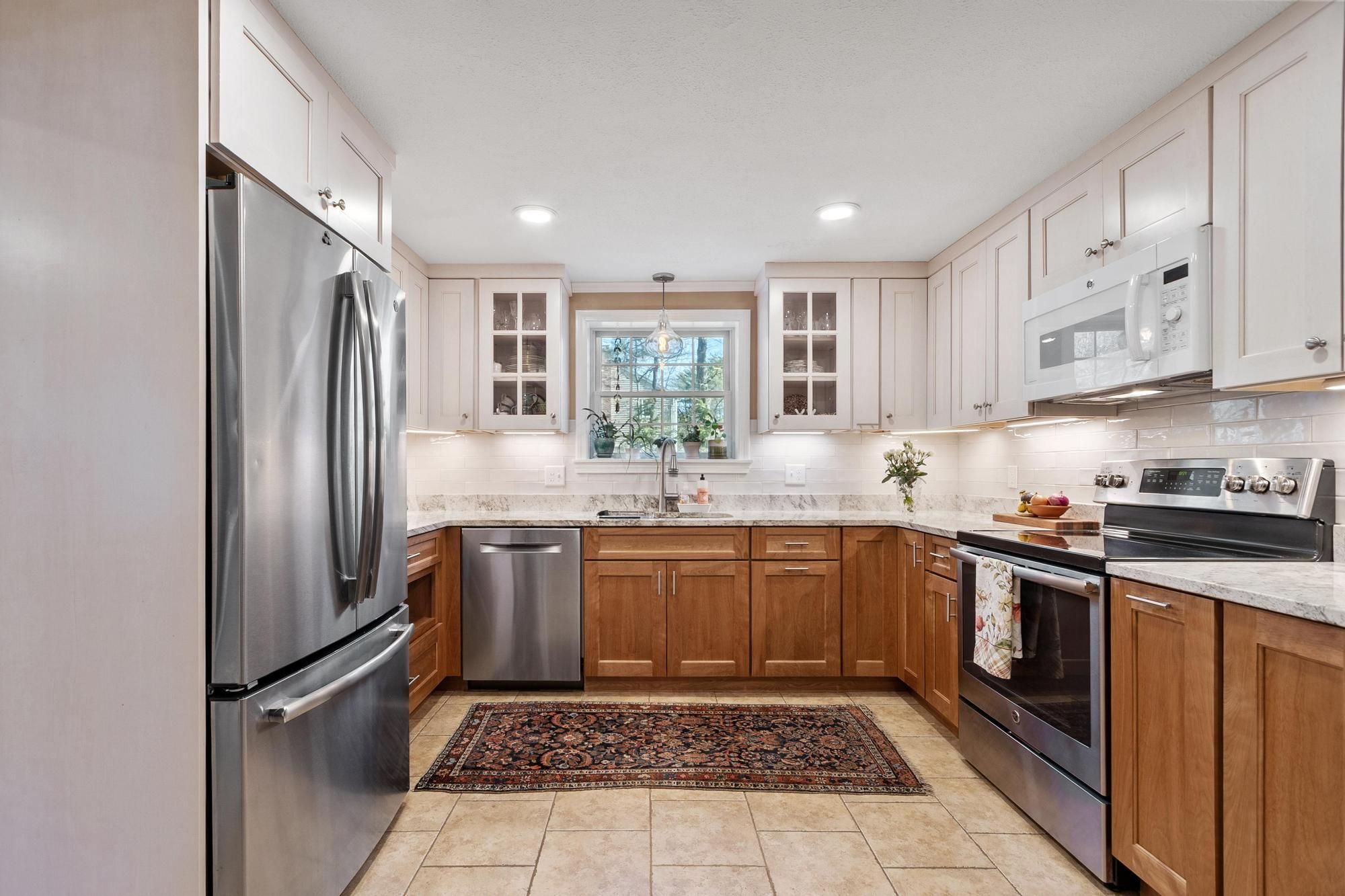  4 White Pine Drive, Georgetown, MA, 01833 - 物件實景