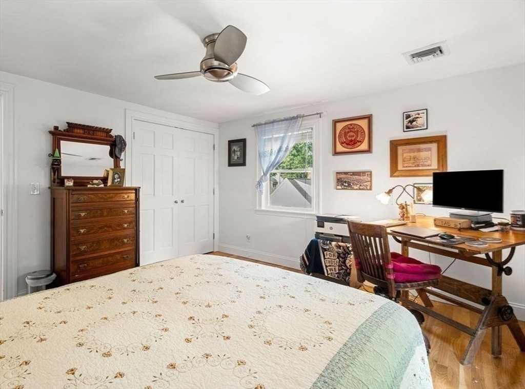 Marblehead, Massachusetts, 01945, United States, 4 Bedrooms Bedrooms, ,3 BathroomsBathrooms,Residential,For Sale,1903628