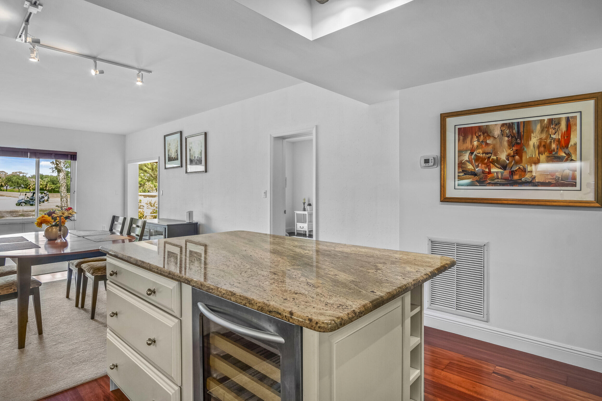 Delray Beach, Florida, 33445, United States, 2 Bedrooms Bedrooms, ,2 BathroomsBathrooms,Residential,For Sale,1934680