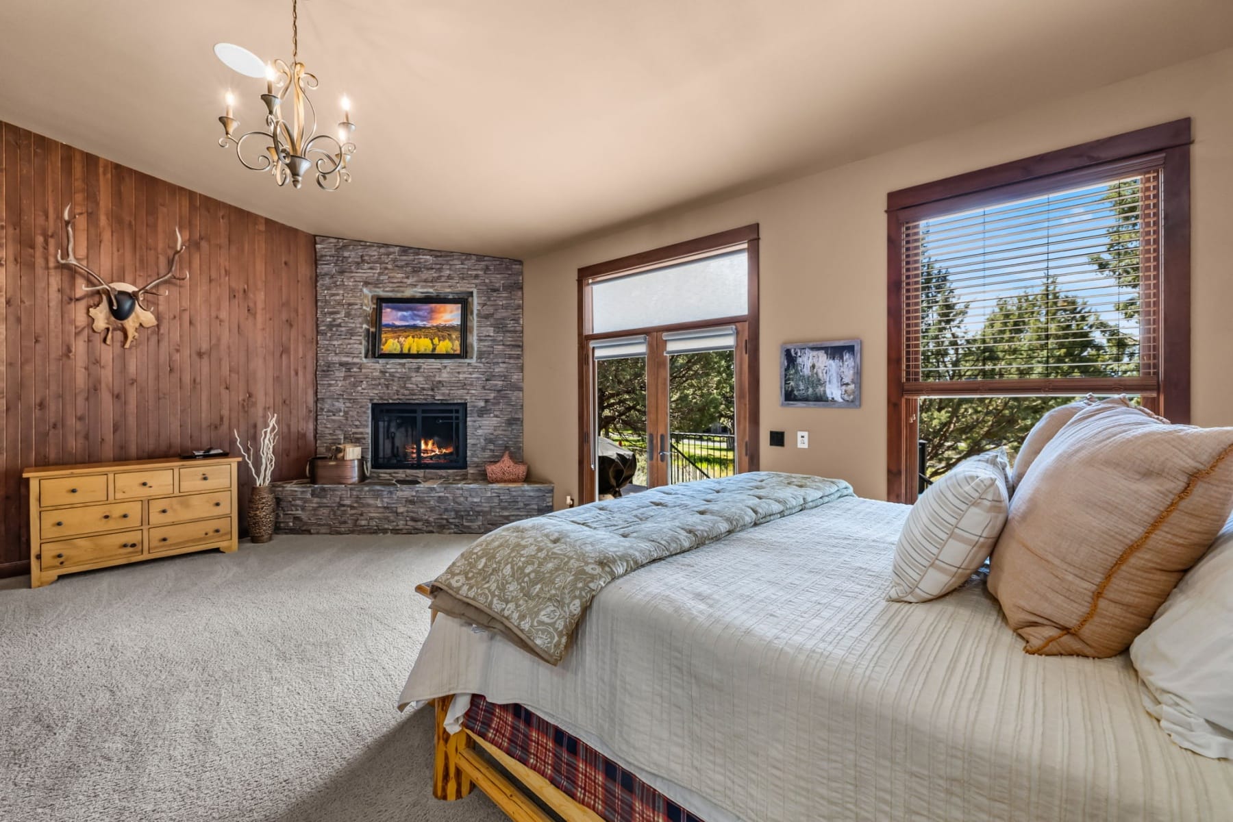  1144 Highland View Loop Redmond, OR 97756 - 物件實景