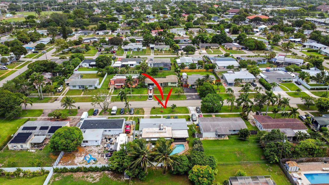 Palm Springs, Florida, 33461, United States, 3 Bedrooms Bedrooms, ,2 BathroomsBathrooms,Residential,For Sale,1901355