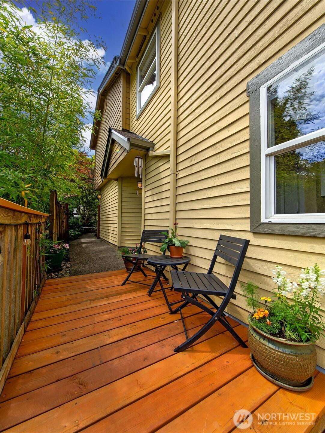 SEATTLE, Washington, 98112, United States, 3 Bedrooms Bedrooms, ,3 BathroomsBathrooms,Residential,For Sale,1875763