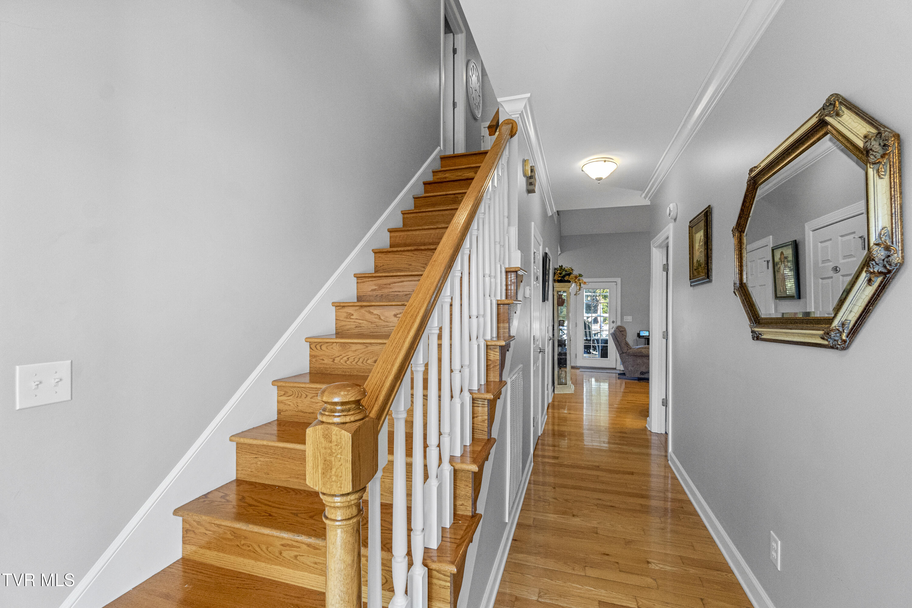 Greeneville, Tennessee, 37745, United States, 5 Bedrooms Bedrooms, ,5 BathroomsBathrooms,Residential,For Sale,2012581