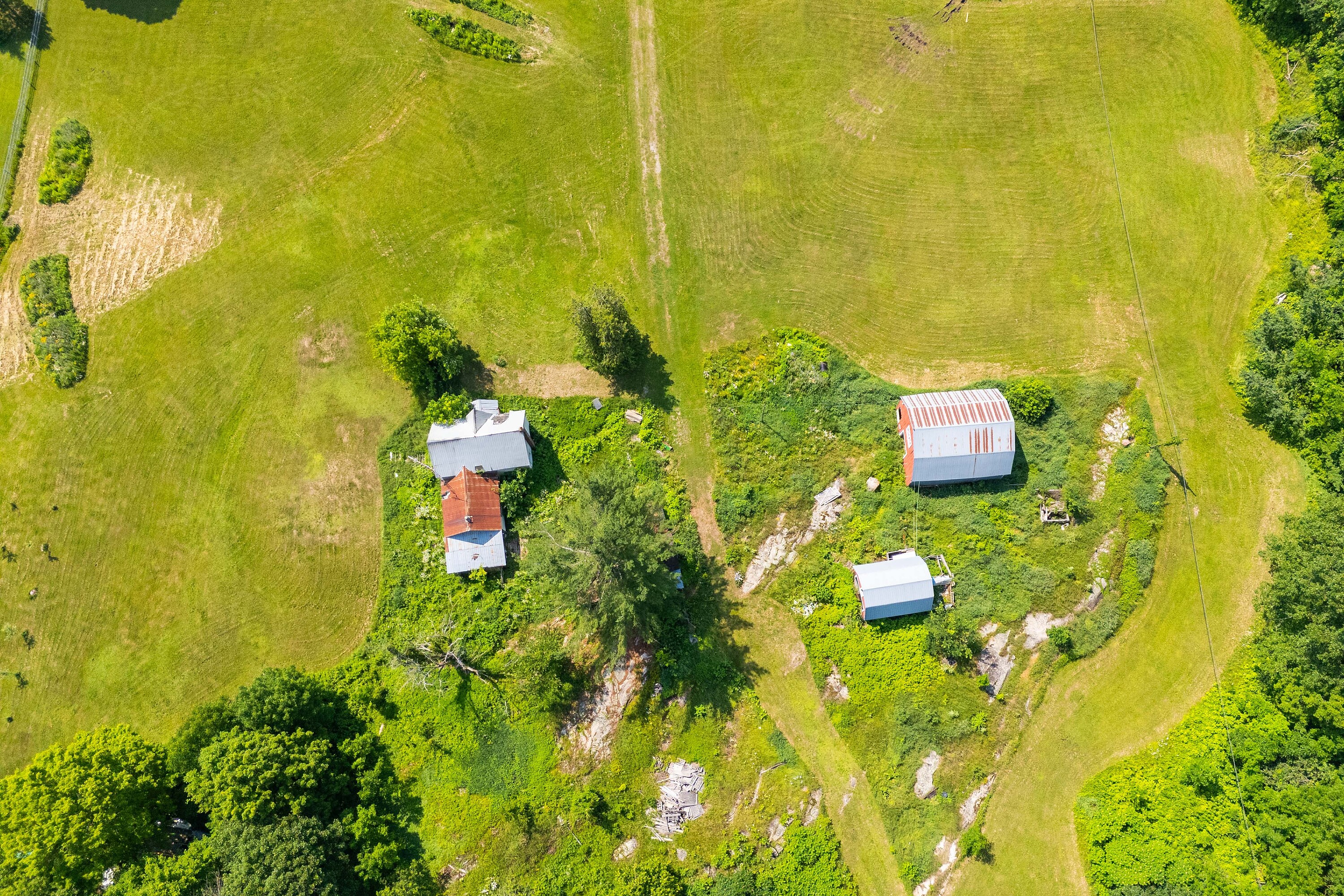 Dream Farmstead on 47 Acres - 物件實景