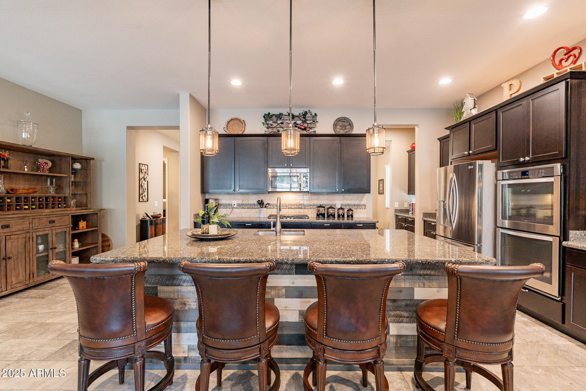 Queen Creek, Arizona, 85142, United States, 4 Bedrooms Bedrooms, ,Residential,For Sale,1866482