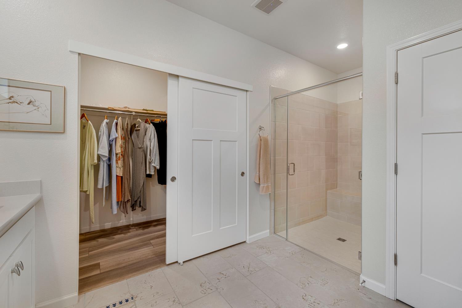 El Dorado Hills, California, 95762, United States, 2 Bedrooms Bedrooms, ,2 BathroomsBathrooms,Residential,For Sale,1950848
