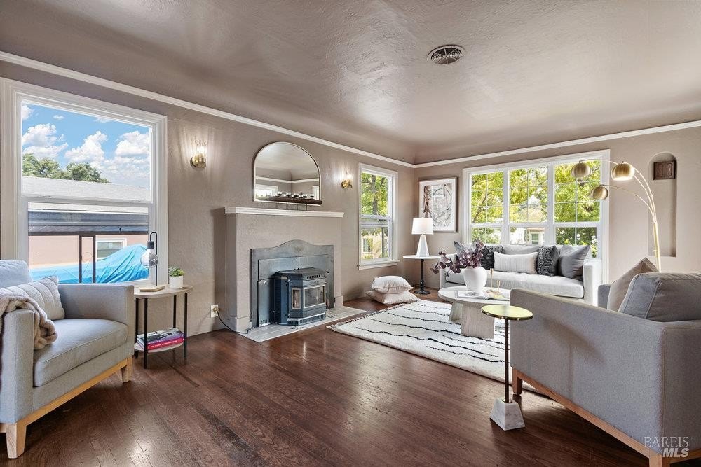 Vallejo, California, 94590, United States, 3 Bedrooms Bedrooms, ,2 BathroomsBathrooms,Residential,For Sale,1901867