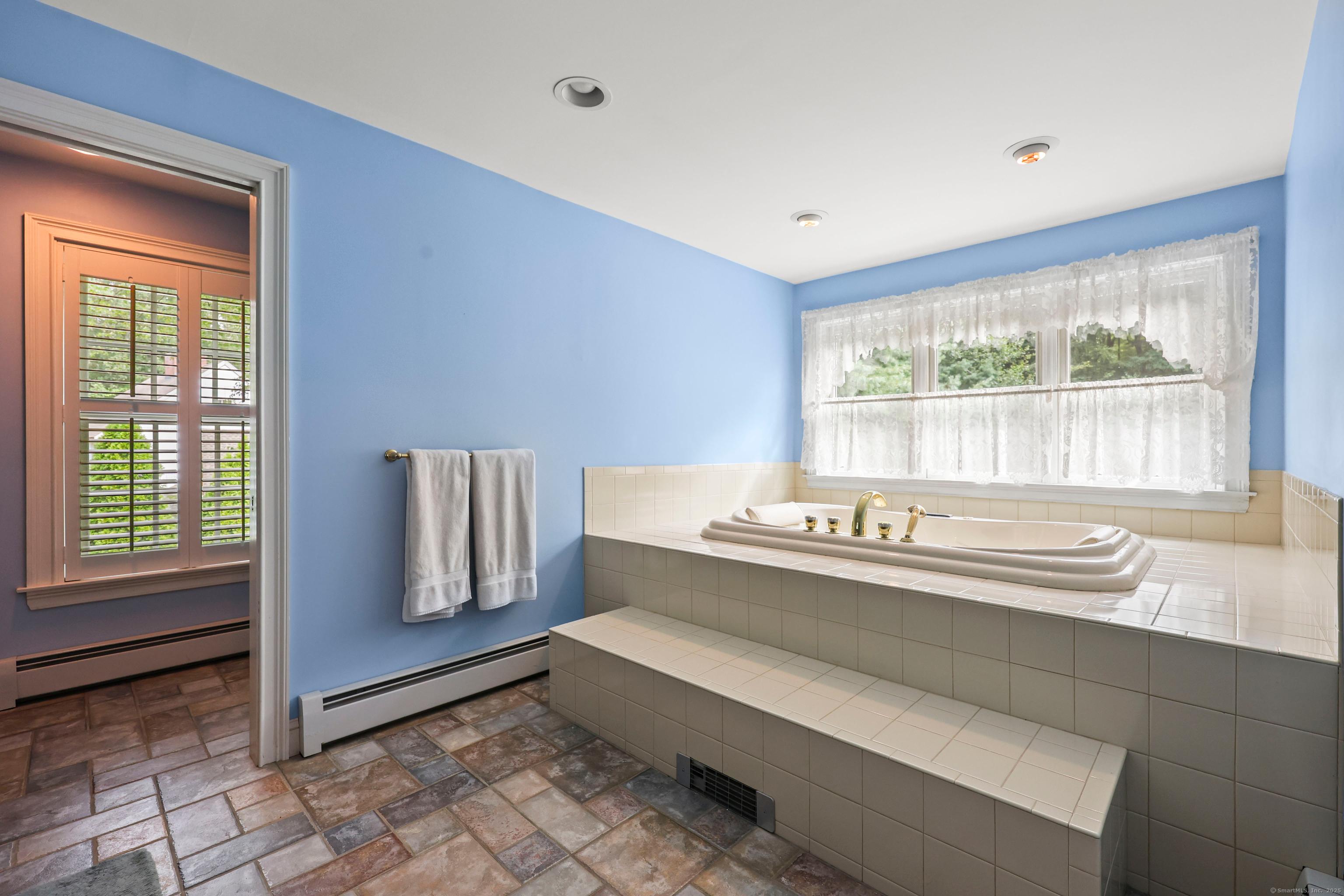 Marlborough, Connecticut, 06447, United States, 4 Bedrooms Bedrooms, ,3 BathroomsBathrooms,Residential,For Sale,1937462